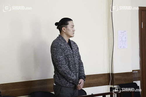 Б.Амархүү суллагдаж, ард түмнээс уучлал хүсэв